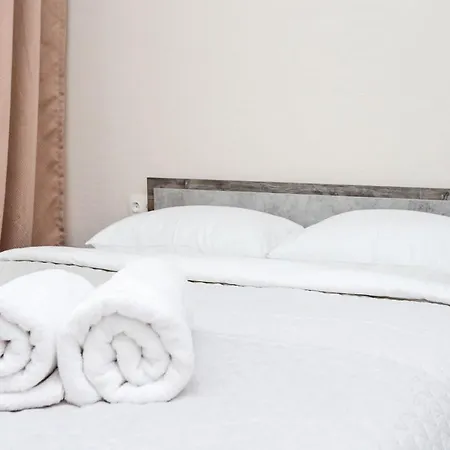 Уютная Квартира В Центре Минска Apartament Mińsk